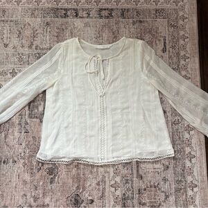 ASTR White Lace Detail Blouse